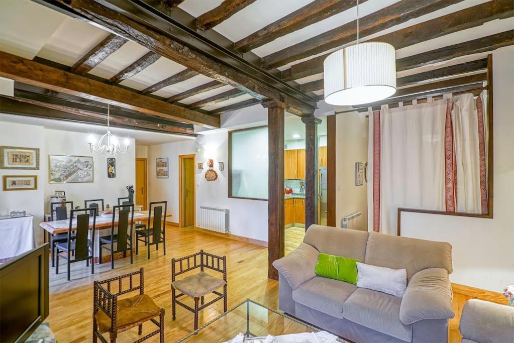 Otazu Aparment Apartment San Sebastian Bagian luar foto